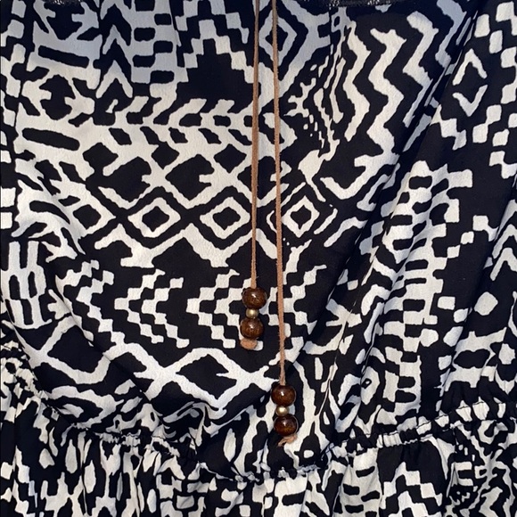 Aztec Design Dress - Picture 5 of 6